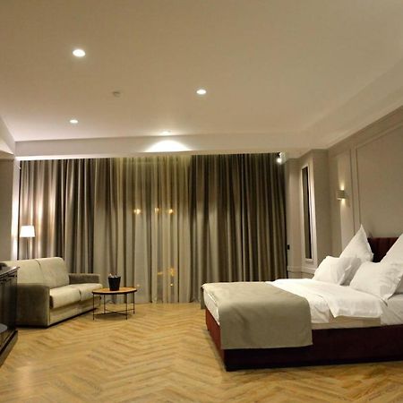 Alnis Boutique Villa コンスタンツァ エクステリア 写真